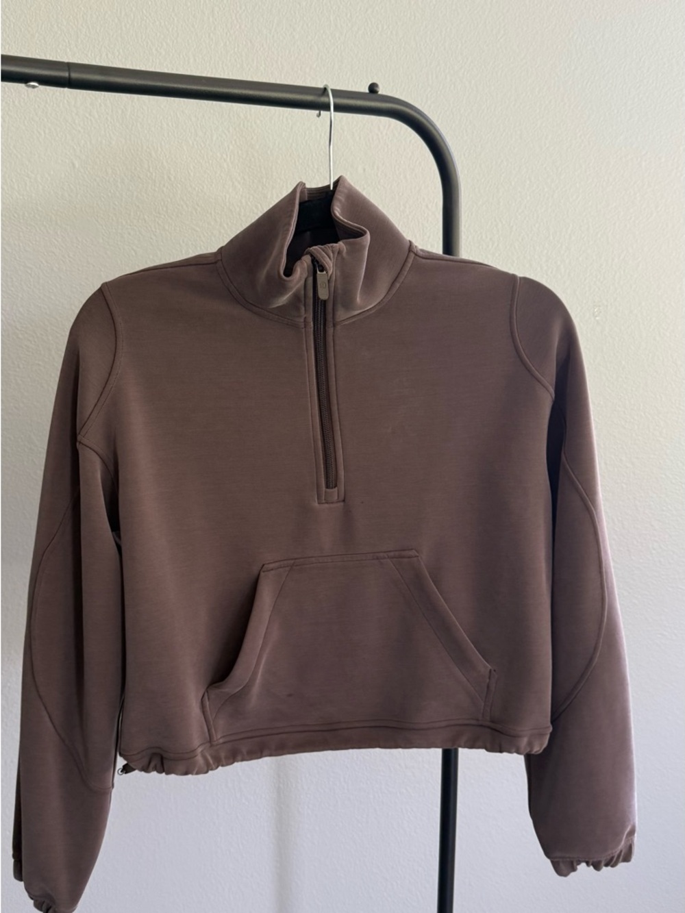 lululemon athletica Cropped Pullover in Dusty Brown